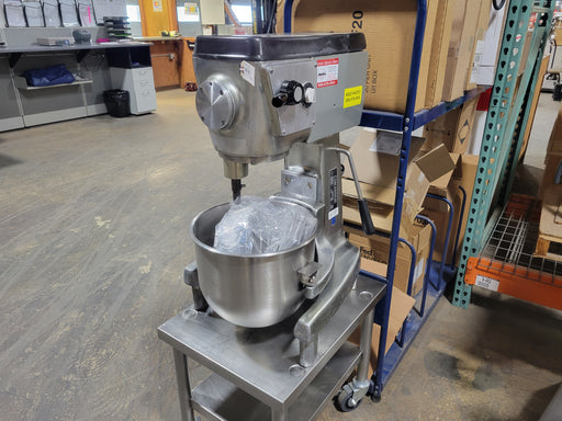 Used Blakeslee 20 qt, 1/2 hp Dough Mixer w/ Attachments-cityfoodequipment.com