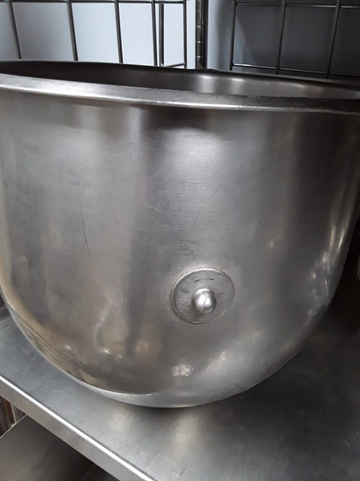 Used Hobart A200 - 20 QT Stainless Steel Bowl-cityfoodequipment.com